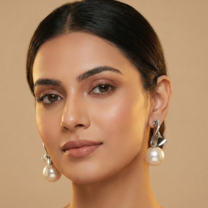 Silver Pearl Earrings