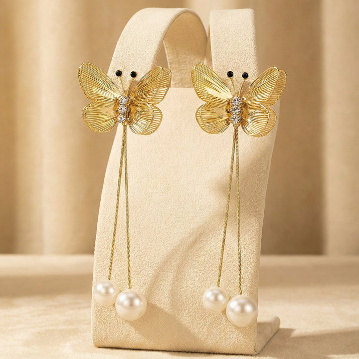 Butterfly Pearl Long Earrings