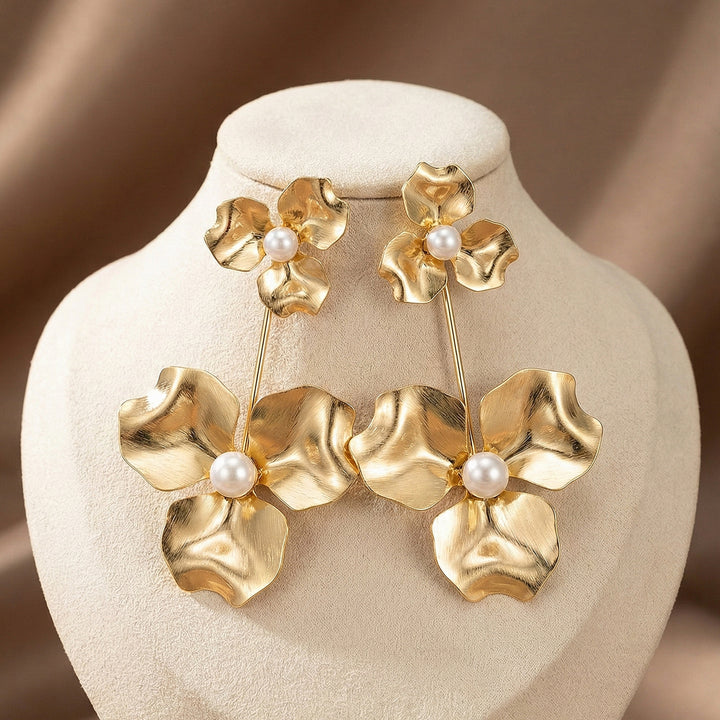 Gold Floral Pearl Earrings