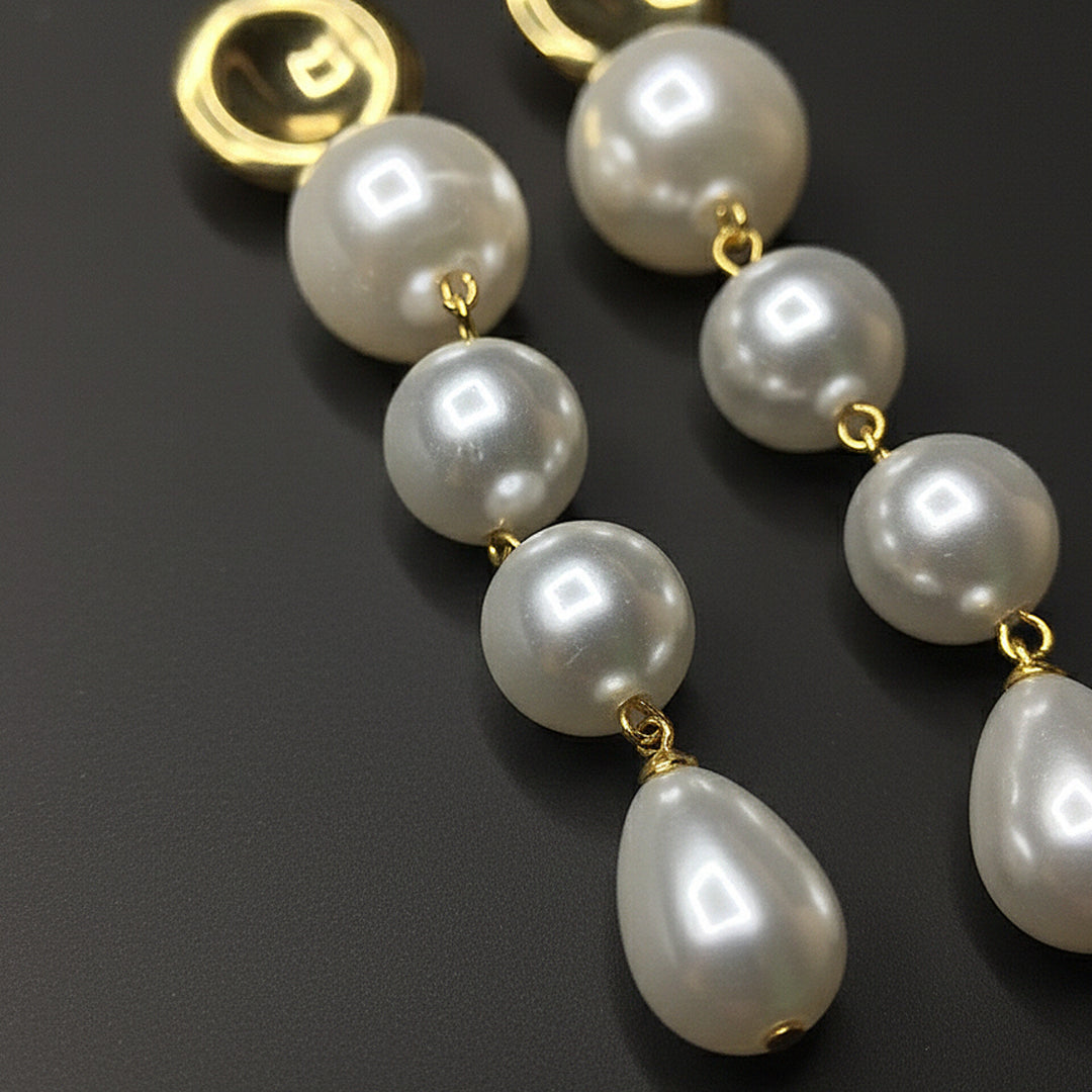 Classic Pearl  Earrings