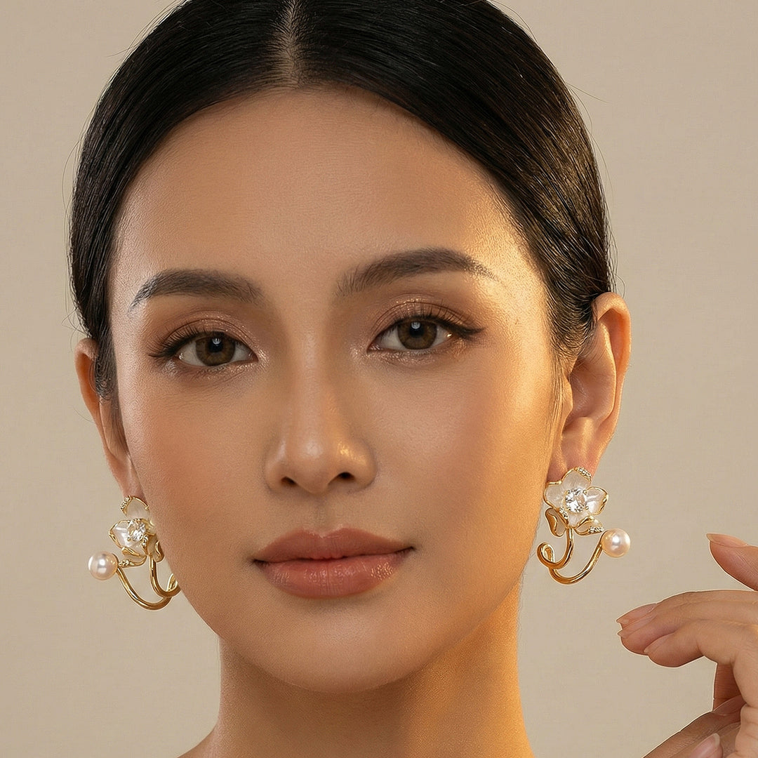 Floral Pearl Stud Earring