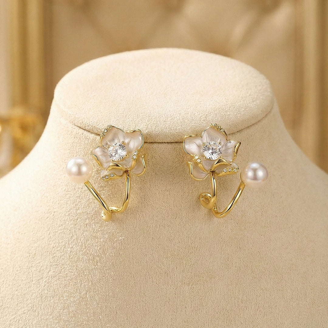 Floral Pearl Stud Earring