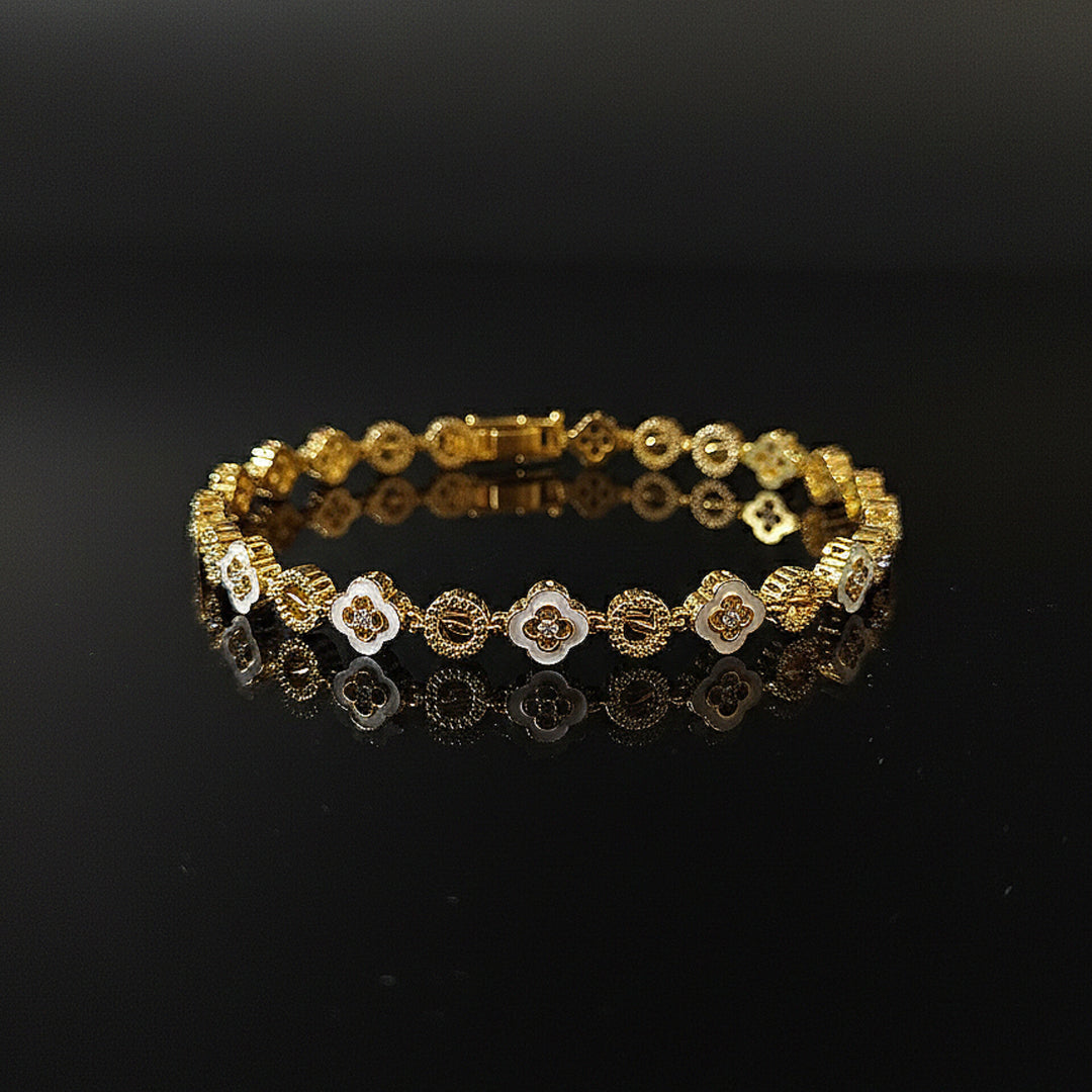 White Flower Bracelet (Gold Tone)