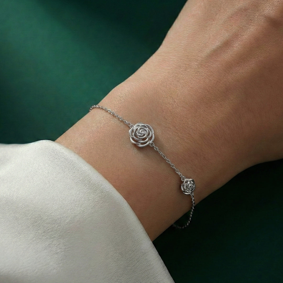 Rose Charm Bracelet (Silver Tone)