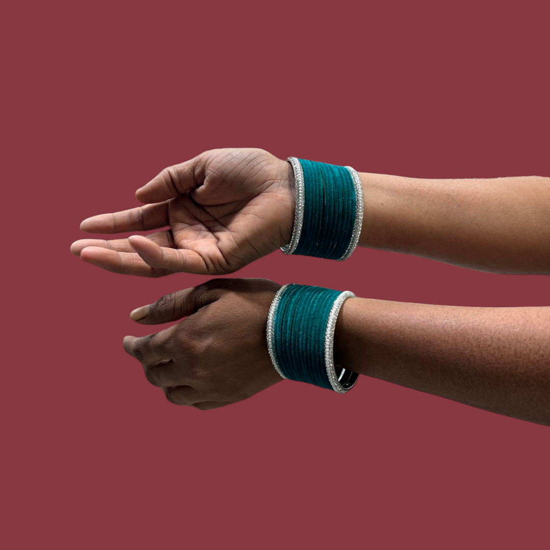 Metal Bangles with Silver Pearl Kada PMB006