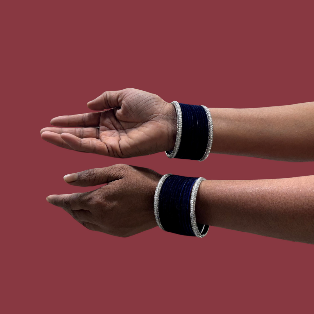 Metal Bangles with Silver Pearl Kada PMB006