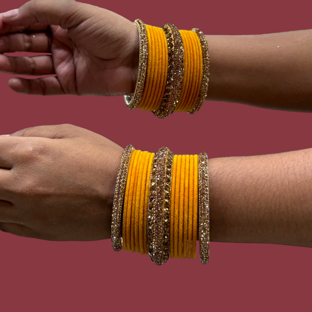 Metal Bangles with 6 Golden Kada PMB007