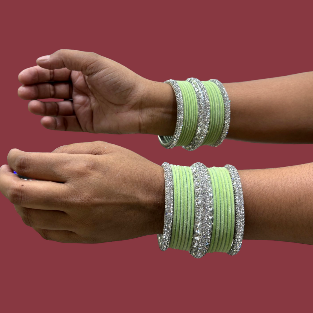 Metal Bangles with 6 Silver Kada PMB008