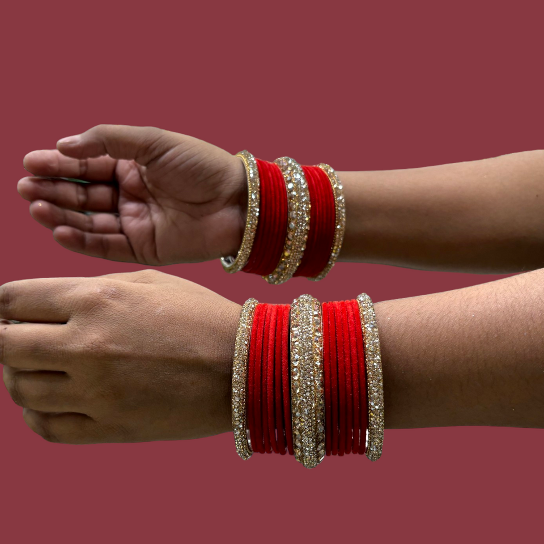 Metal Bangles with 6 Cream Kada PMB009