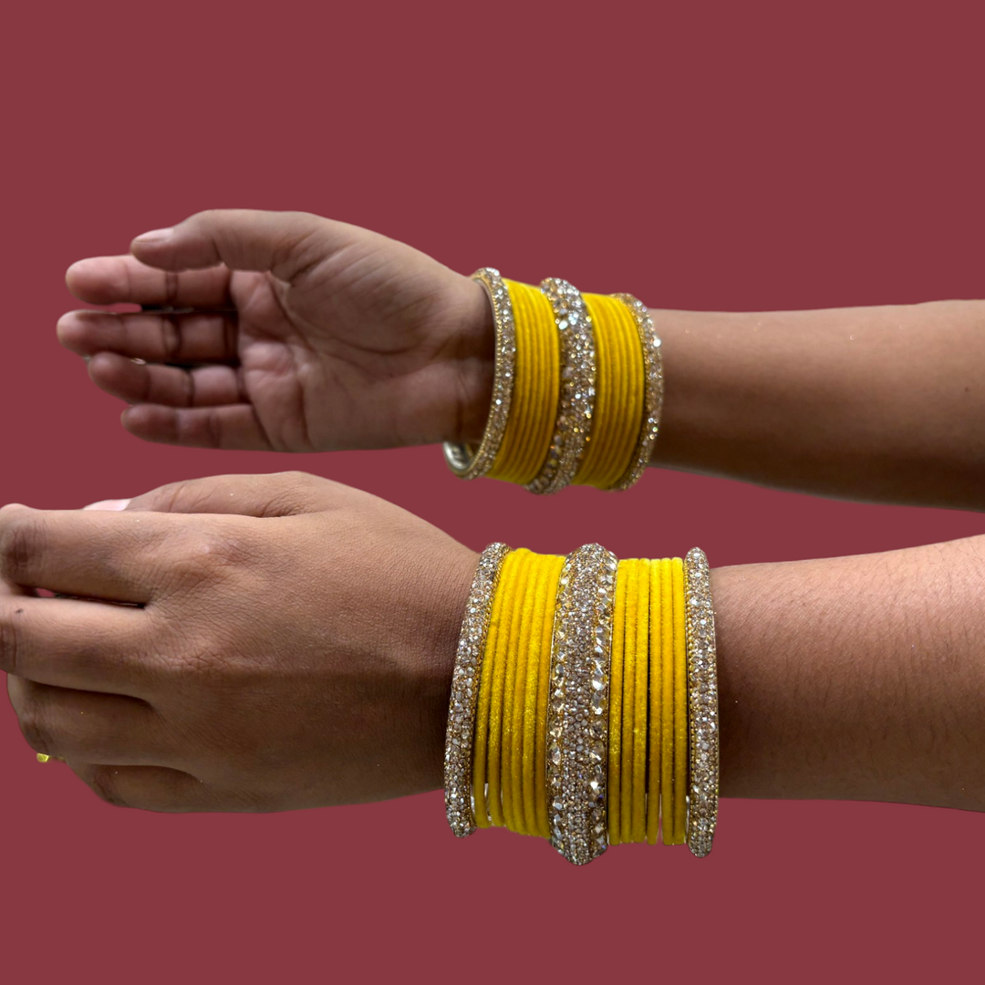 Metal Bangles with 6 Cream Kada PMB009