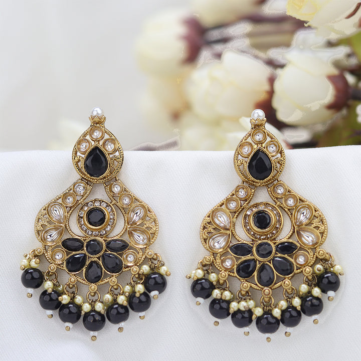 Short Brass Earring P4497