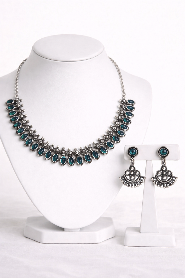 Teardrop Stone Necklace Set