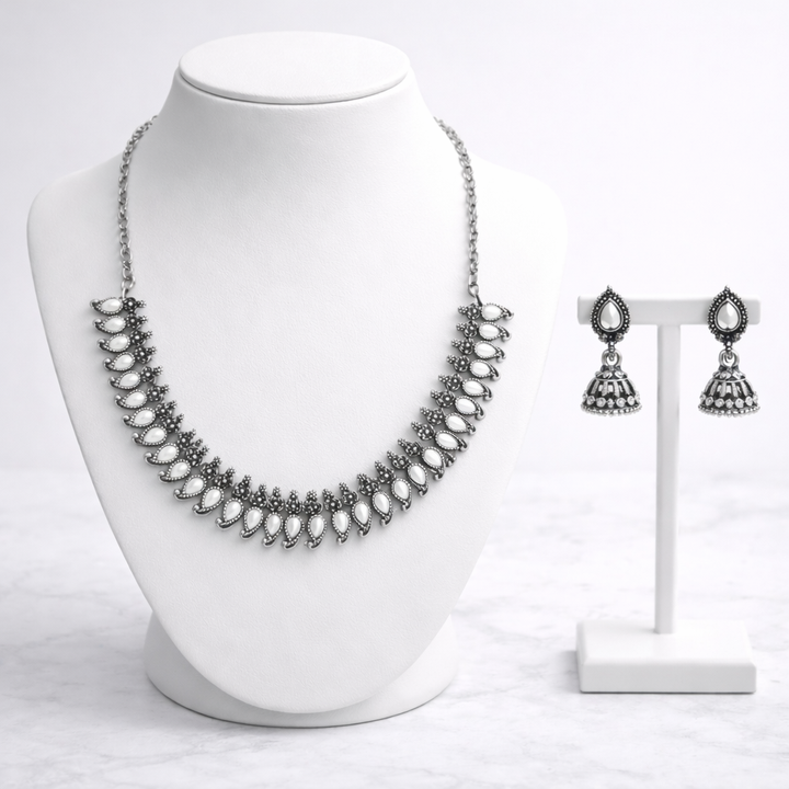 Ethnic Stone Necklace Set