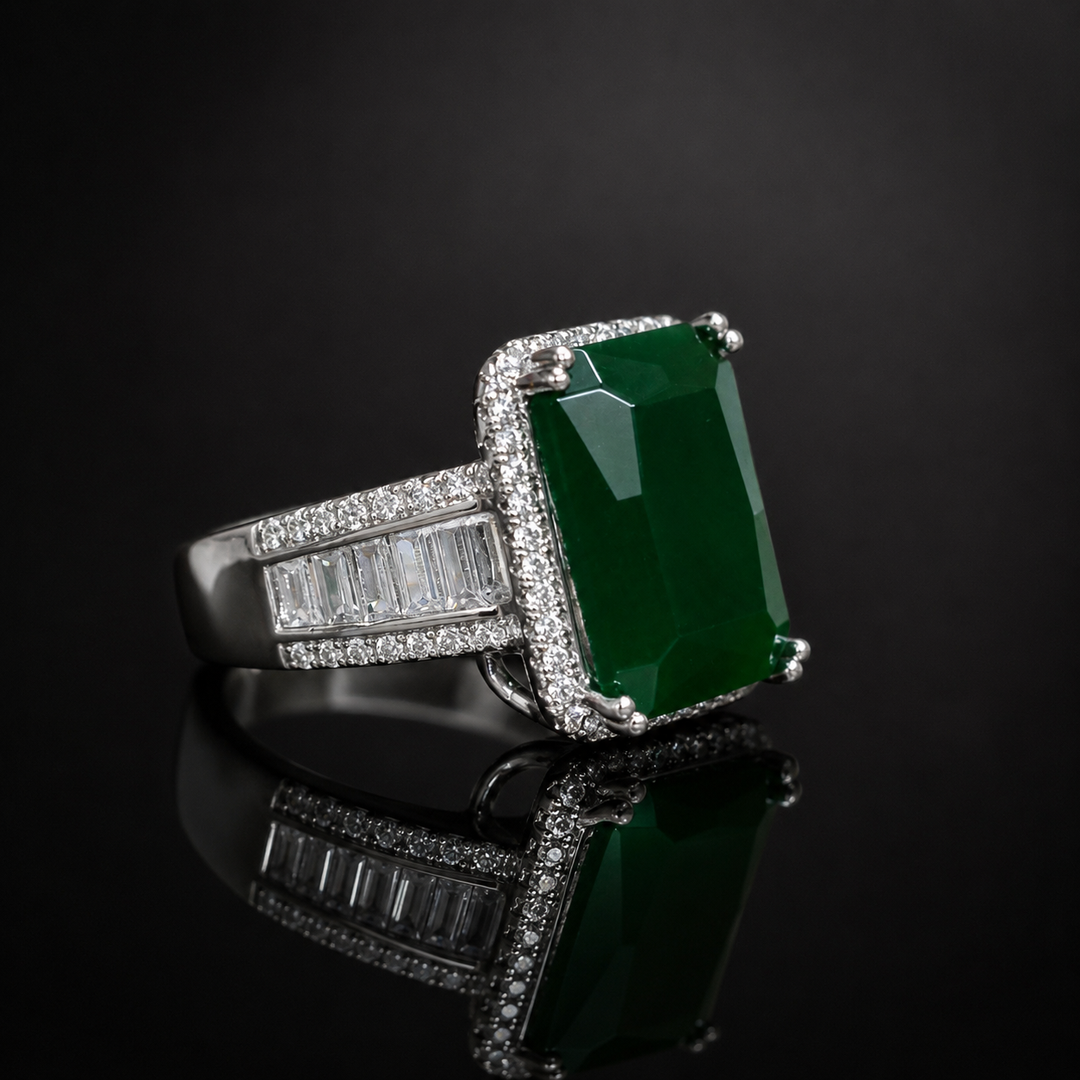 Emerald Majesty Cocktail Rings