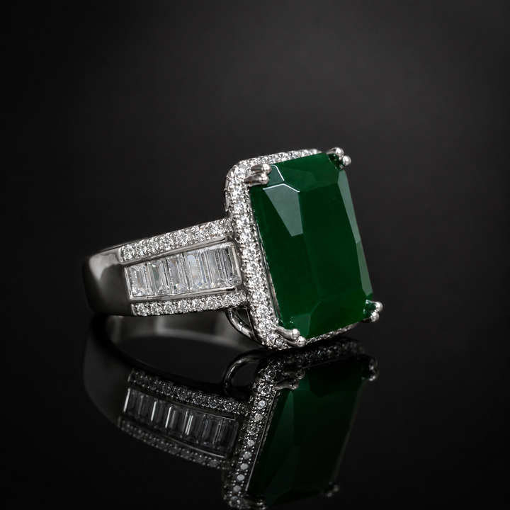 Emerald Majesty Cocktail Rings