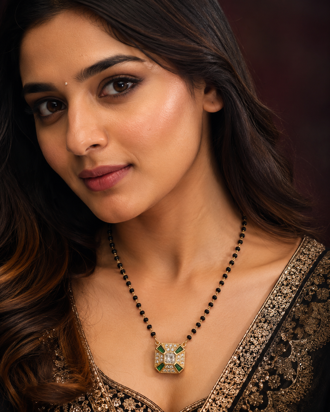 Emerald Accent Geometric Designer Mangalsutra