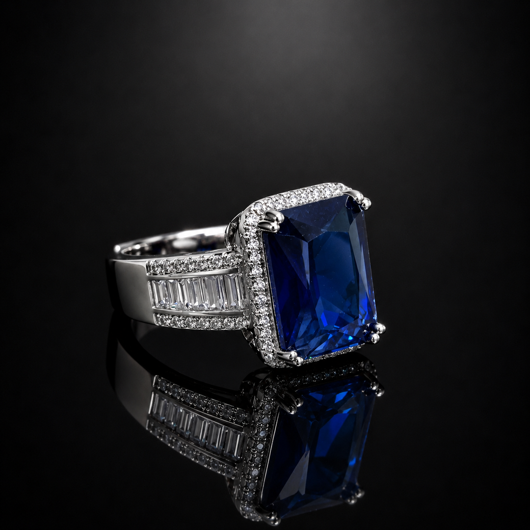 Emerald Majesty Cocktail Rings