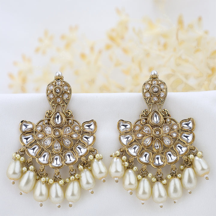 Short Brass Earring P4459