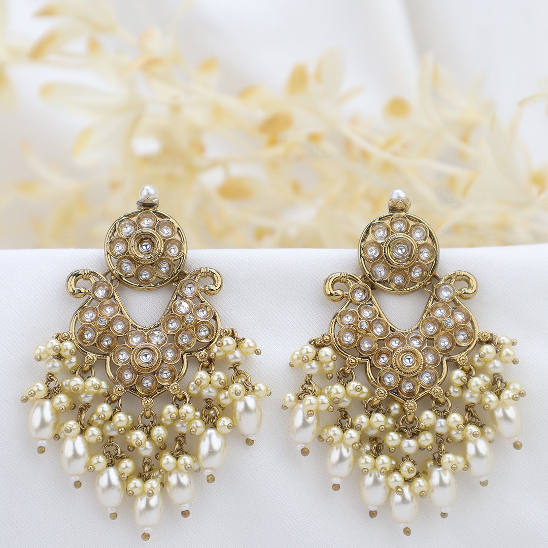 Short Brass Earring P4455