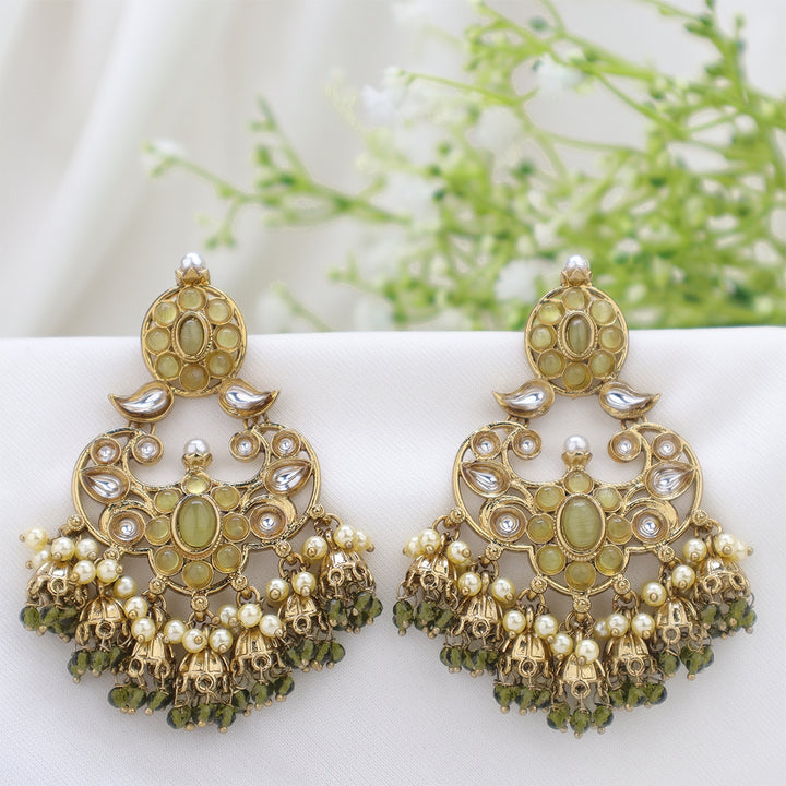 Short Brass Earring P4460