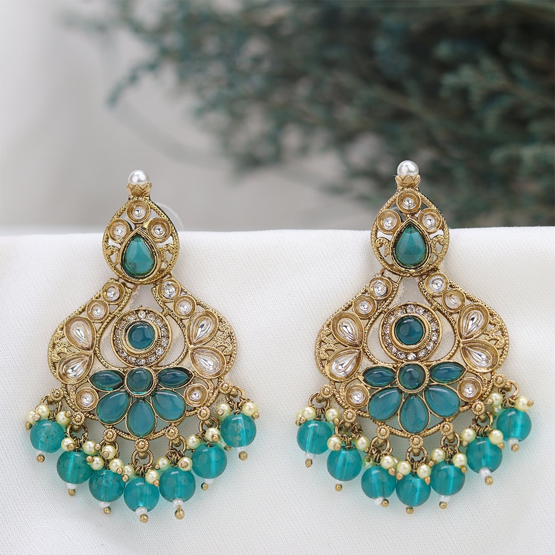 Short Brass Earring P4497